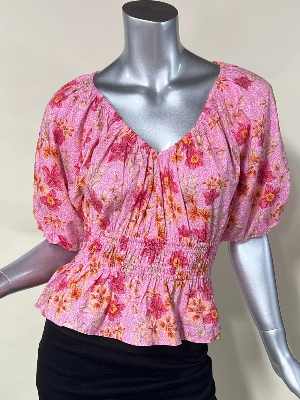 LOFT Pink Floral Puff Sleeve V Neck Blouse Smocked Waist Feminine SMALL PETITE